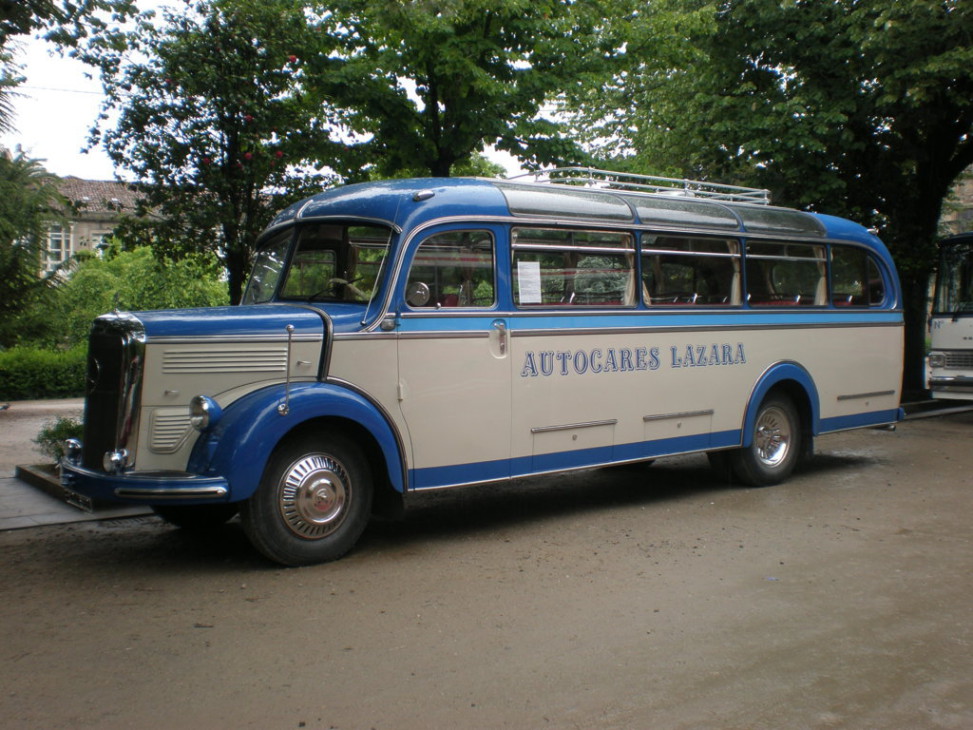 Autobus 4b