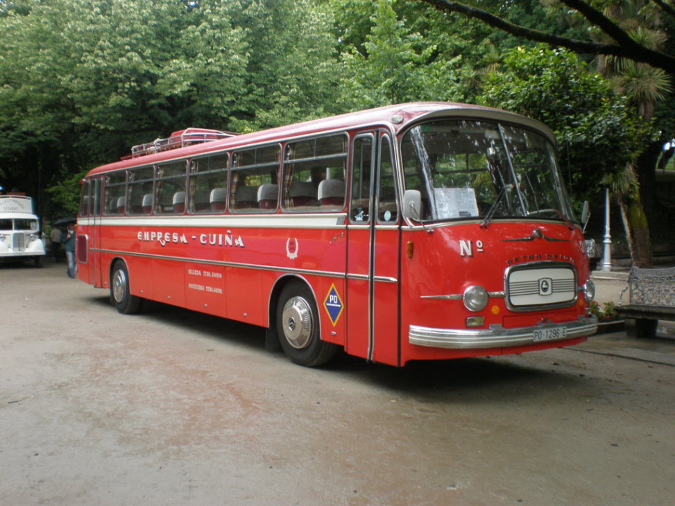 Autobus 8